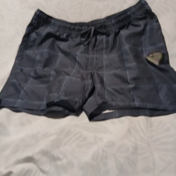 Burnside Mens NWT Shorts. Size XL. - Picture 2 of 9